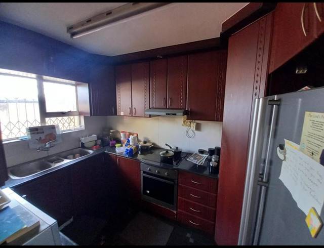 2 BEDROOM TOWNHOUSE FOR SALE IN MAYVILLE